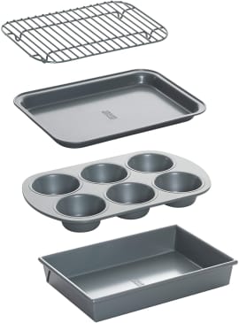 Chicago Metallic Toaster Oven Set Review | Apartment Therapy